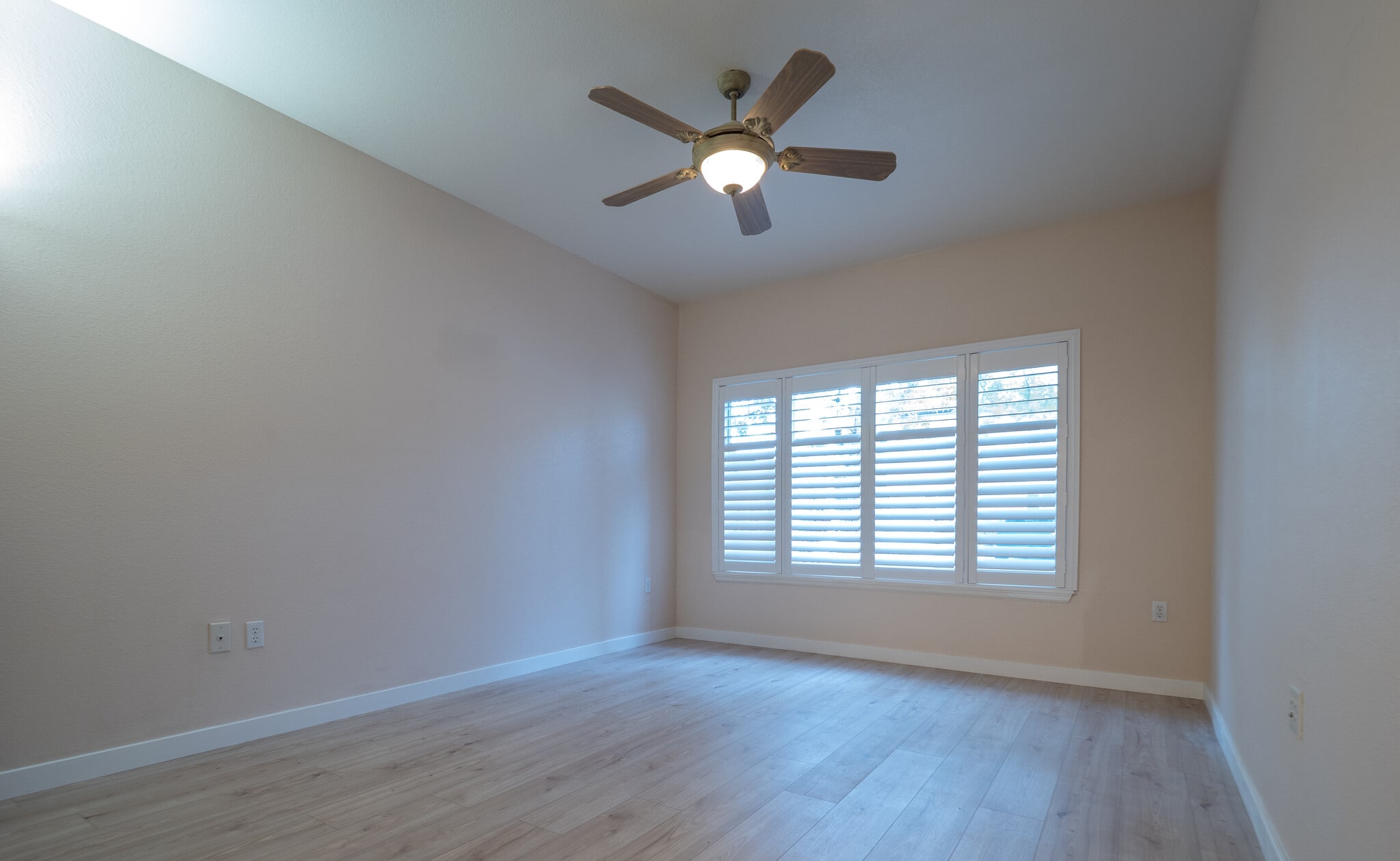 Master Bedroom - 4875 S Balsam Way