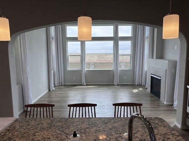 Building Photo - 9377 Mayflower Gulch Wy