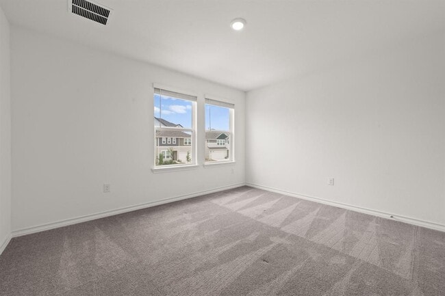 Building Photo - 2902 Tavern Dr