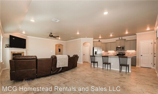 Building Photo - 4 br, 3 bath House - 8504 Preserve Trail