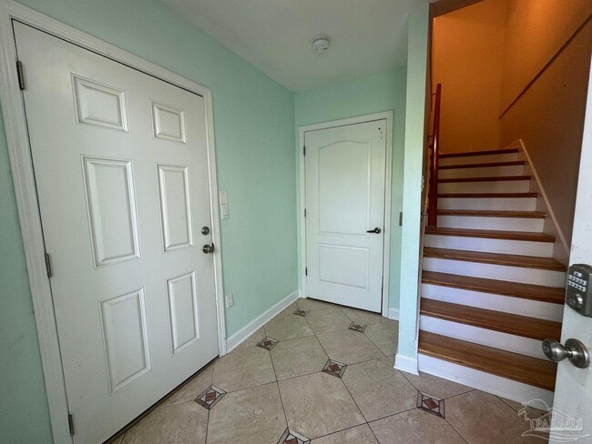 Building Photo - 884 Sound Harbor Cir