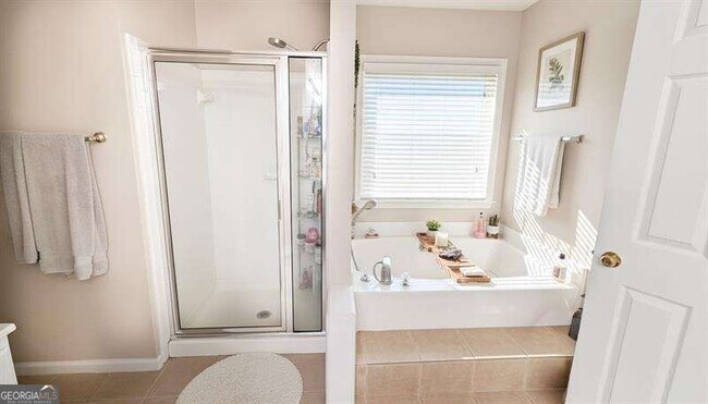 Building Photo - 2535 Alvecot Cir SE