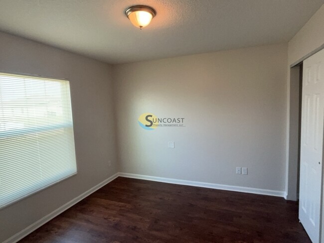 Building Photo - 8175 Golden Bamboo Dr
