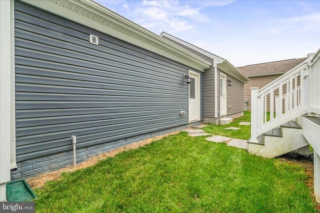 Building Photo - 1309 Crampton Pl