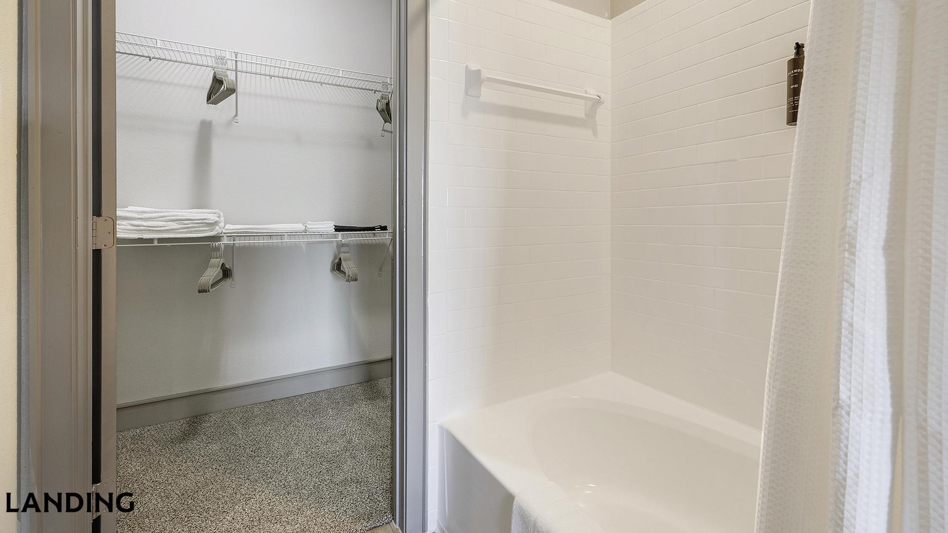 Building Photo - 4689 Mustang Pkwy