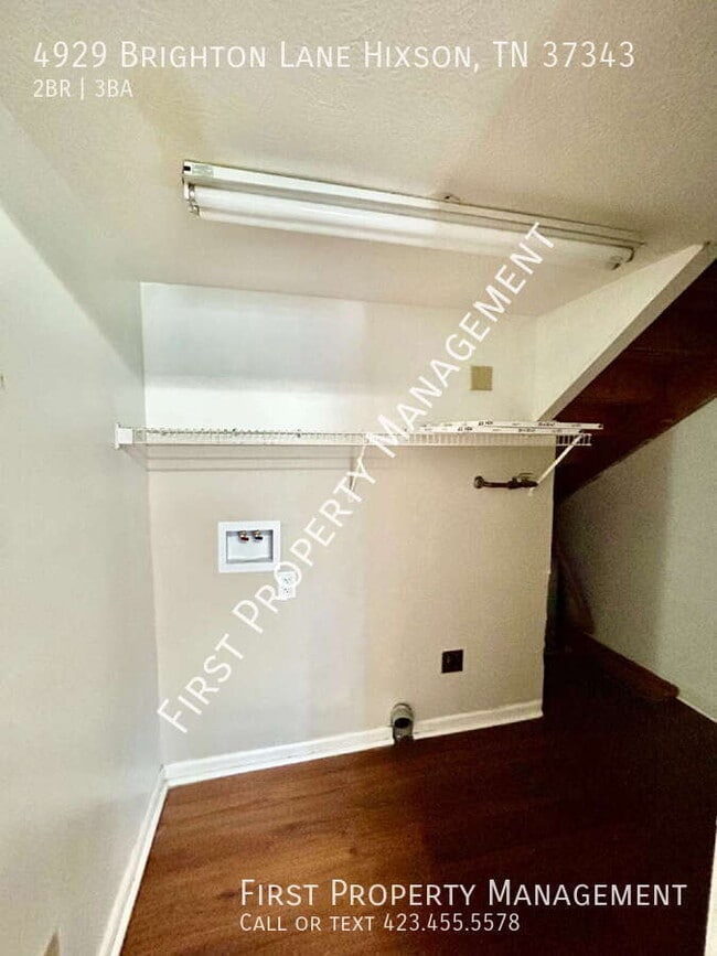 Building Photo - 4929 Brighton Ln