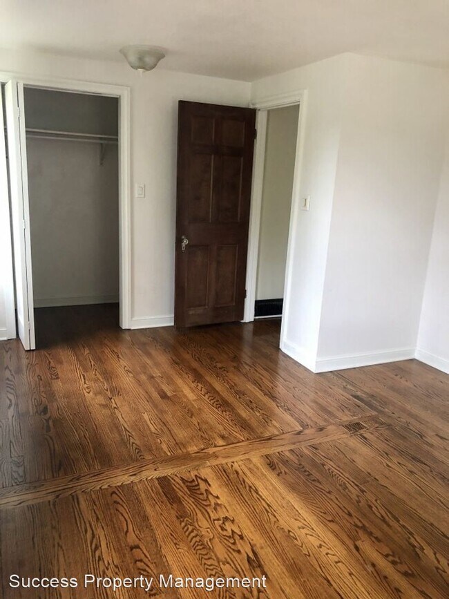 Building Photo - 2 br, 1 bath House - 2512 Drexel Avenue