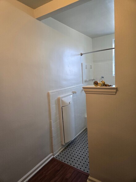 Building Photo - 2525 Nostrand Ave