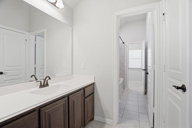 Building Photo - 7228 Windy Ridge Dr