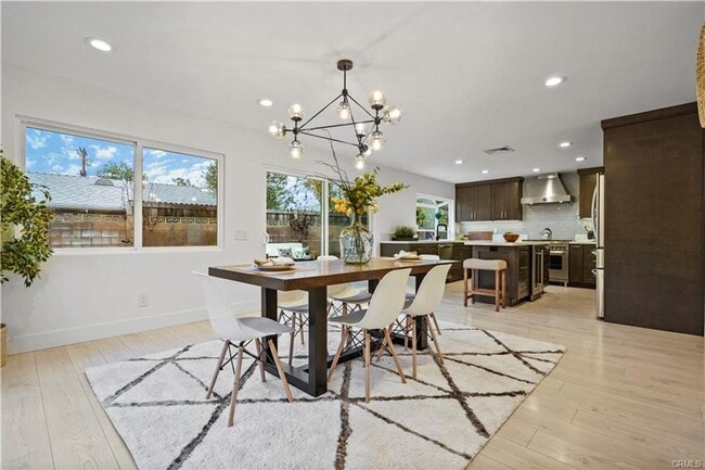 Building Photo - Encino Cul-De-Sac Lease with Private Outdoor Sauna & Designer Upgrades