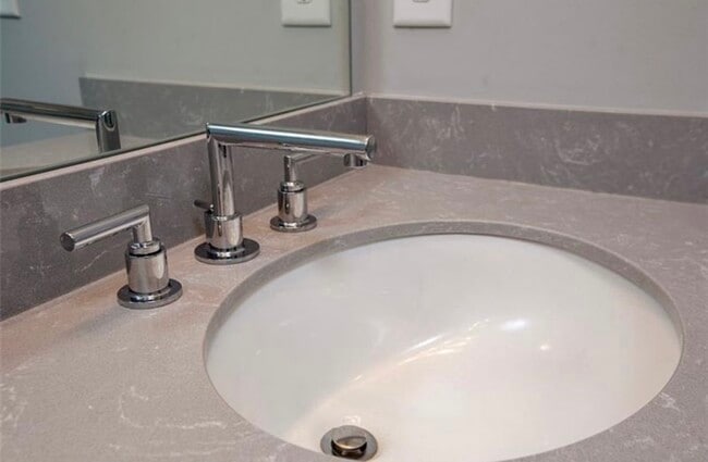 Building Photo - 3458 Fenton Dr