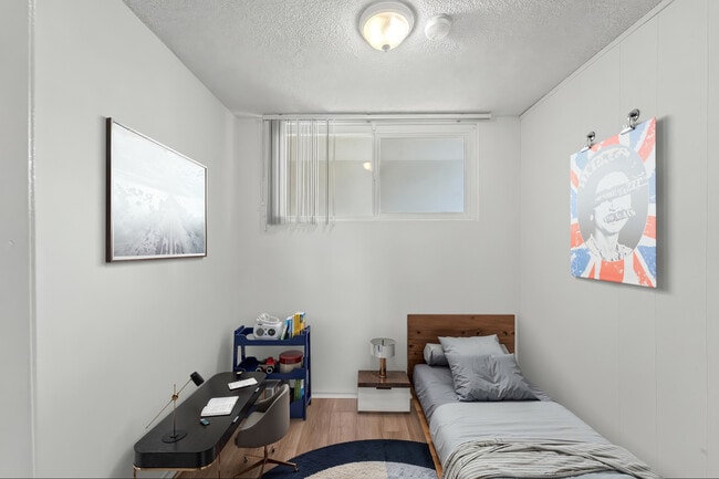 Small Bedroom/Den - 691 Levering Ave