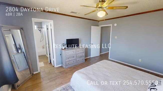 Building Photo - Embrace Spacious Living in Killeen!