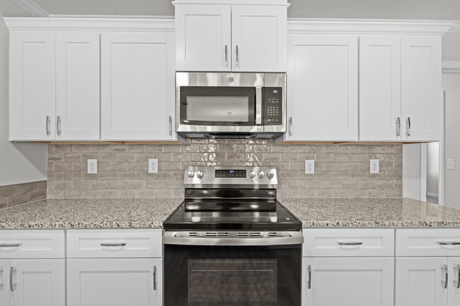 Building Photo - 8125 Bannock Cir