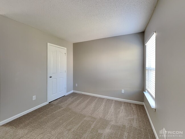 Building Photo - 5118 Quaking Grass Ct