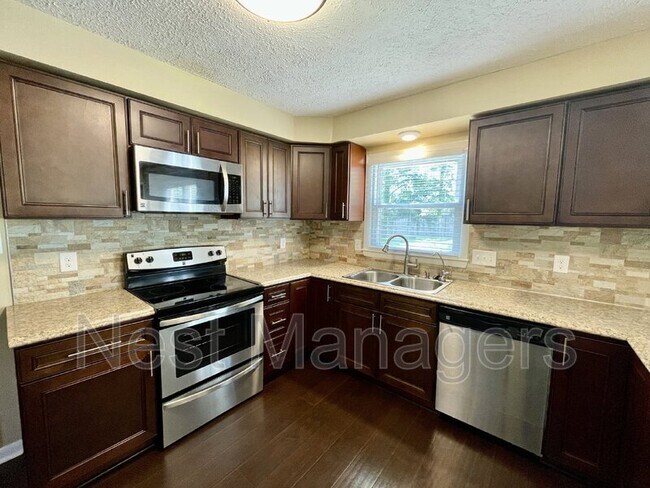 Building Photo - 6817 Bryanstone Way