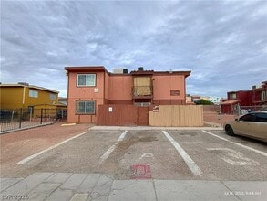 Building Photo - 3663 Kolendo Ct