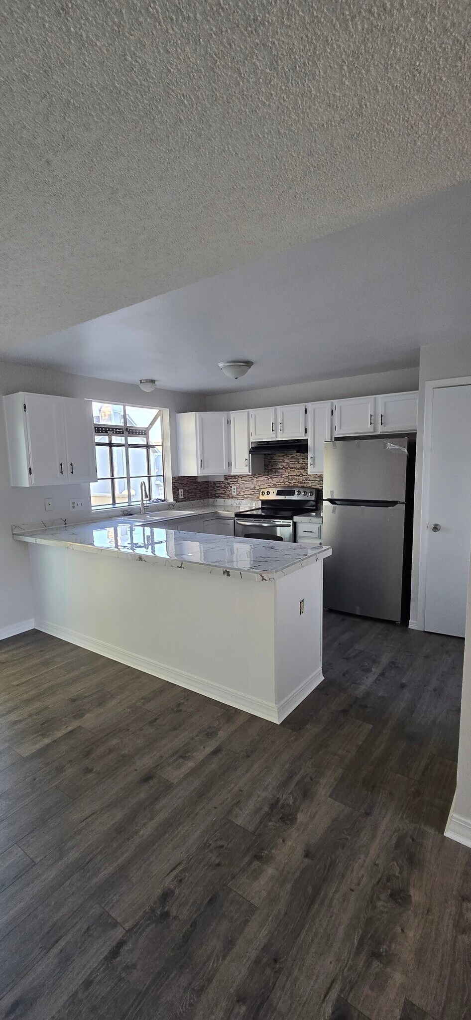 Building Photo - 17163 E Tufts Ave