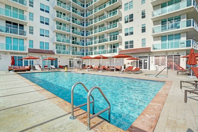 Building Photo - 2889 McFarlane Rd