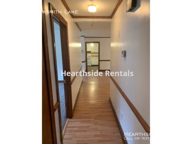 Building Photo - 1572 Blacksmith Ln