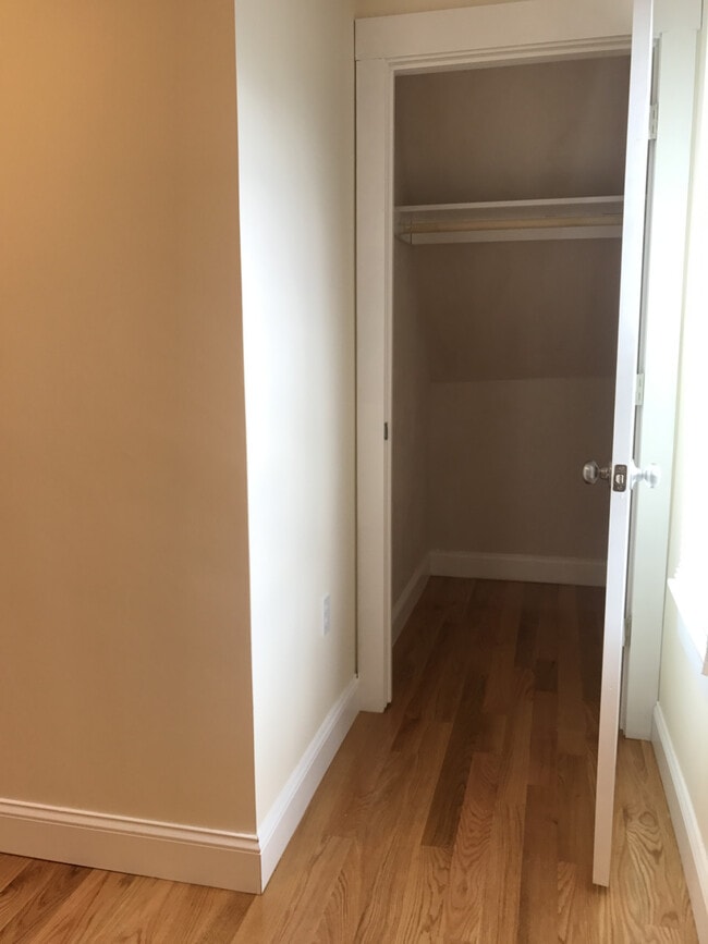 Building Photo - 14-16 Phillips Street