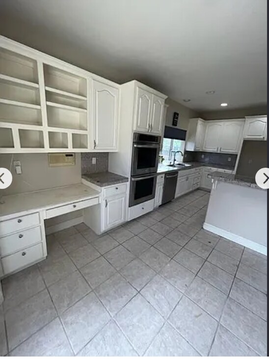 Building Photo - 5500 Granite Falls Way