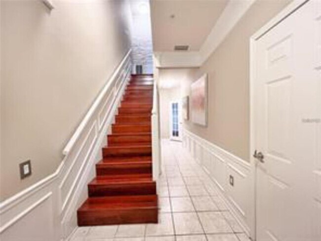 Building Photo - 3133 Bayshore Oaks Dr