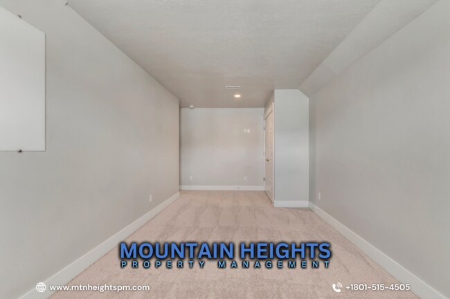 Building Photo - 3727 N 900 W