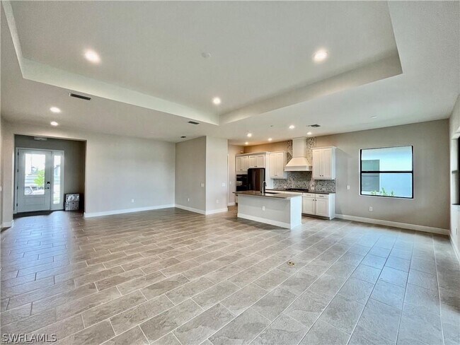 Building Photo - 3987 Pegasus Wy