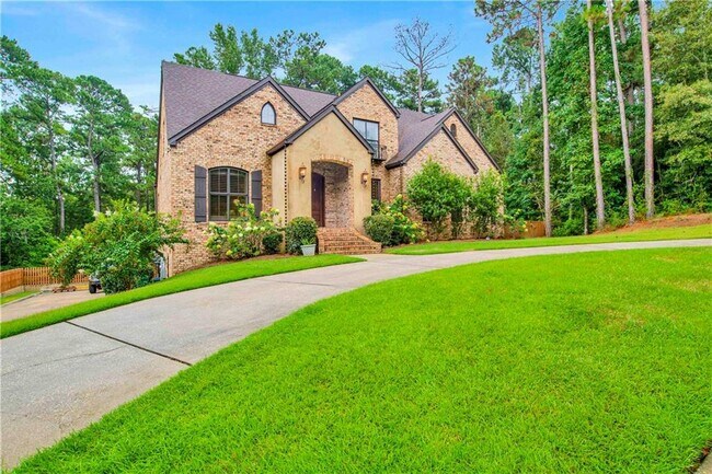 Building Photo - 7256 Atlanta Cir