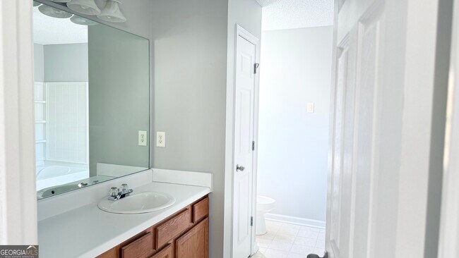 Building Photo - 273 Bainbridge Cir