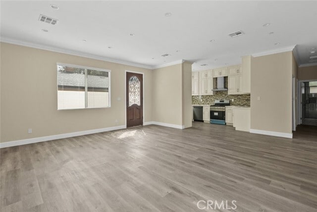 Building Photo - 17223 Cantlay St