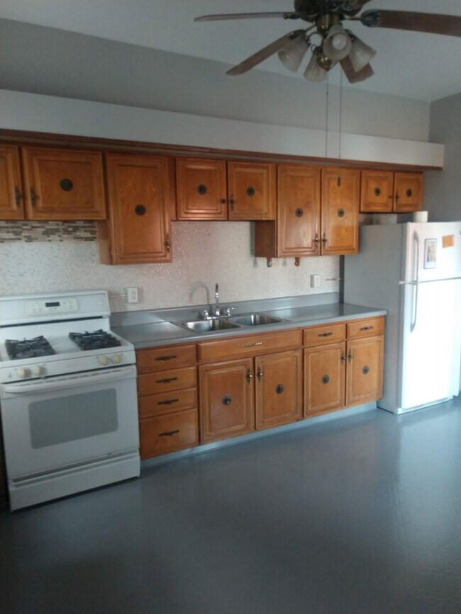 Building Photo - Beautiful Home for Rent