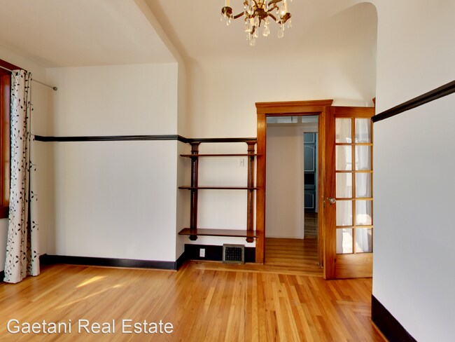 Building Photo - 4 br, 2 bath House - 107 Granville Way (12...