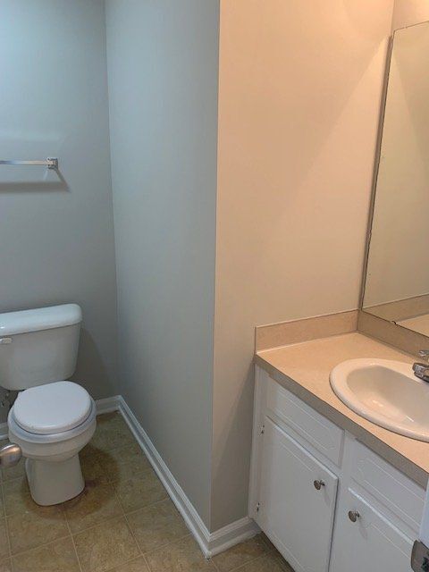 Building Photo - 1205 Cross Creek Cir