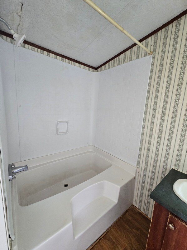 Building Photo - 2502 Cattail Cir