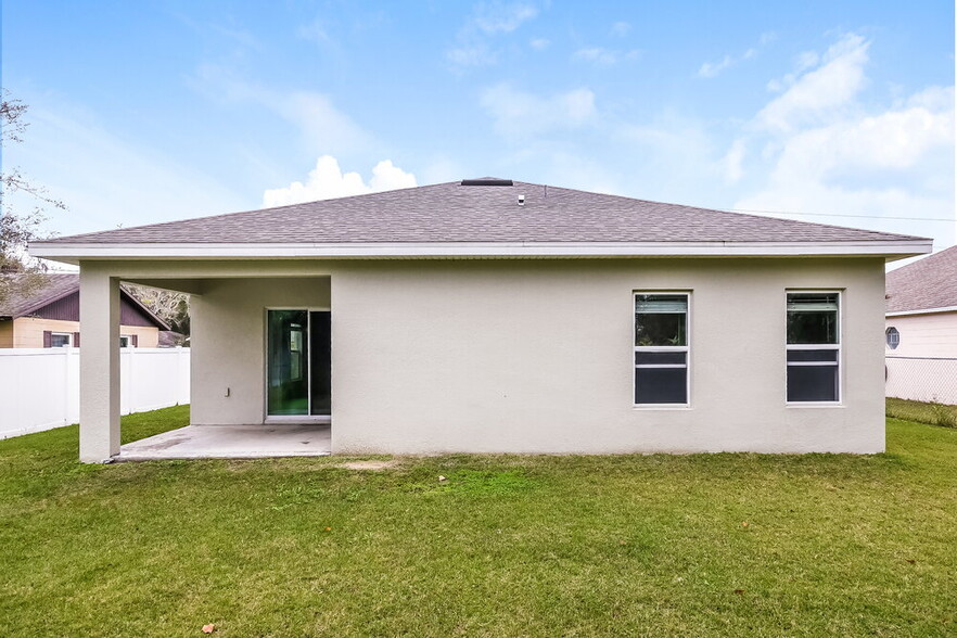 Building Photo - 348 Colony Ct