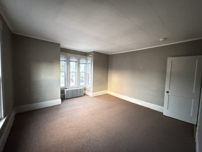 Building Photo - Spacious 2-Bedroom + Bonus Room in the Heart of Westbrook – $2,400/Month