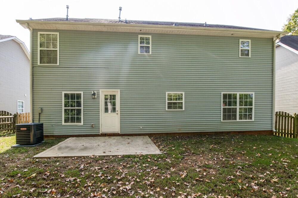 Building Photo - 4905 Stone Park Dr