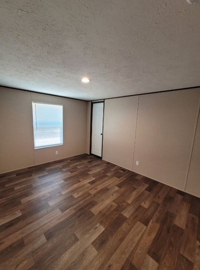 Building Photo - 39 Sunnybrook Ln