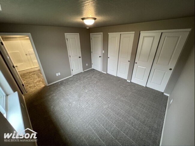 Building Photo - Charming 3BD/2BA in West Valley - Your Ide...