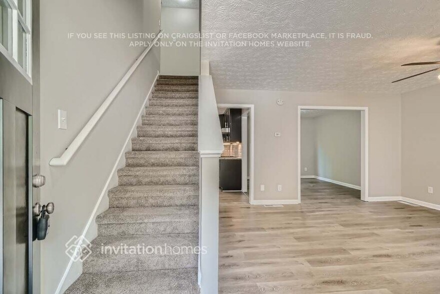 Building Photo - 594 Rivulett Ct