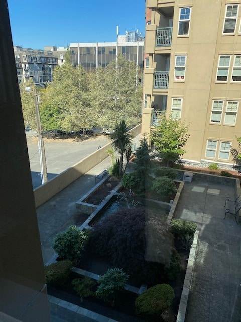 Building Photo - 123 Queen Anne Ave N