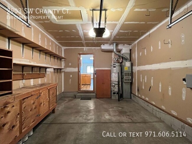 Building Photo - 2903 SW Charity Ct