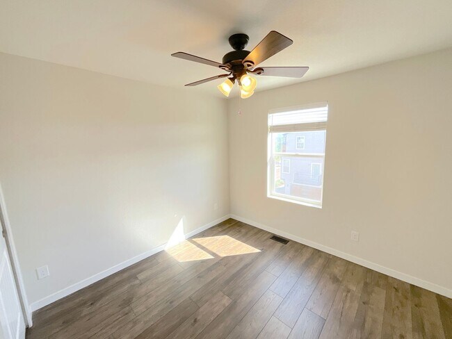 Building Photo - 4 Bedroom Home Available Near E Woodmen Rd & Rangewood Dr!