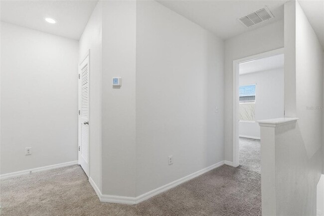 Building Photo - 424 Newmont Cir