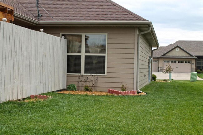 Building Photo - 313 Reedsport Ridge