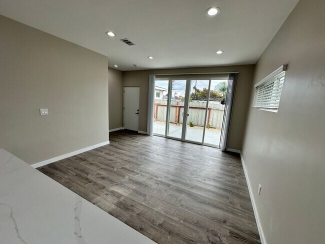 Building Photo - Brand New in 2025! (Lease out, pending sig...