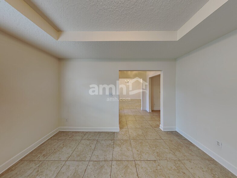 Building Photo - 132 Baltic Avenue