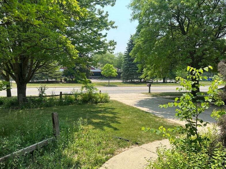 Building Photo - 7032 Old Sauk Rd